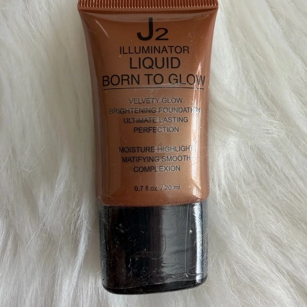 🩷5/$10 Illuminator Liquid Foundation - Brown